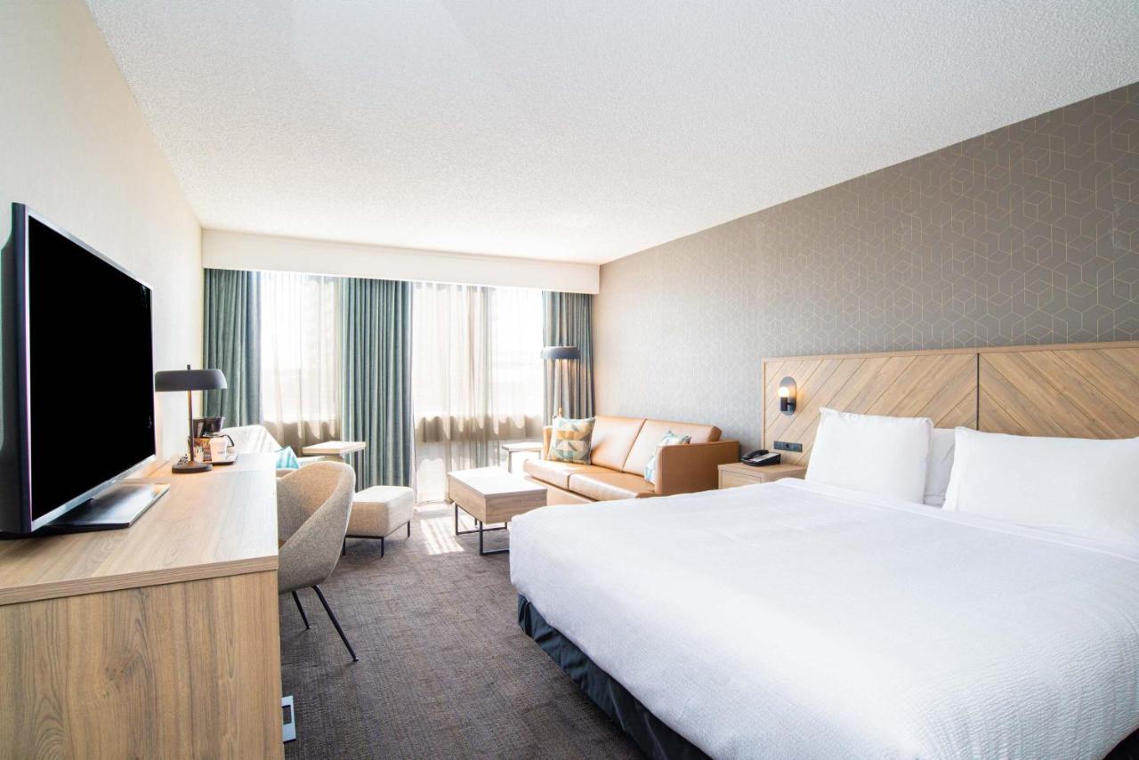 Sandman Hotel Montreal - לונגאיל מראה חיצוני תמונה
