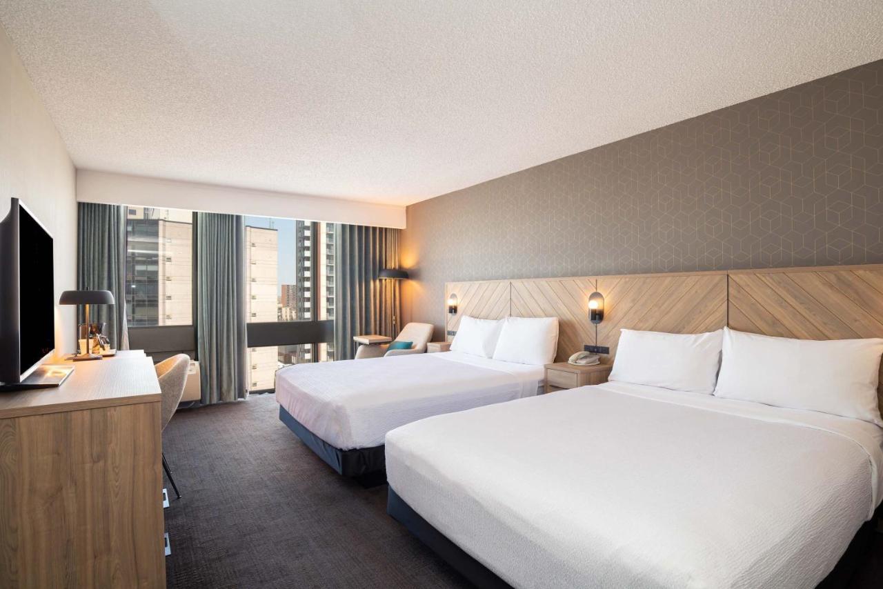 Sandman Hotel Montreal - לונגאיל מראה חיצוני תמונה